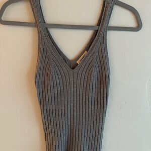 EE:Some super soft gray tank